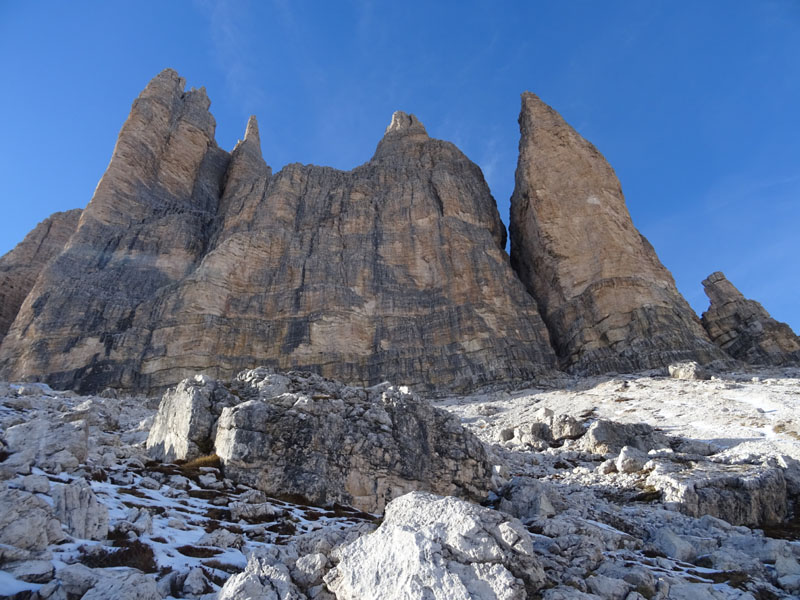 ai piedi delle....Tre Cime di Lavaredo